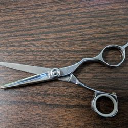 Pivot Point Right-handed Shears