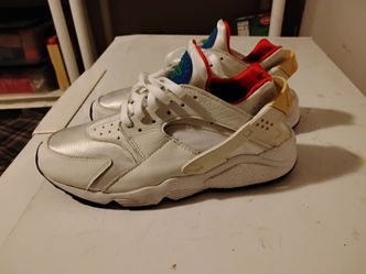 Nike Air hurricane shoes