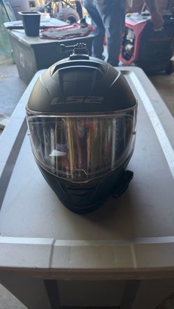 Motorcycle helmet