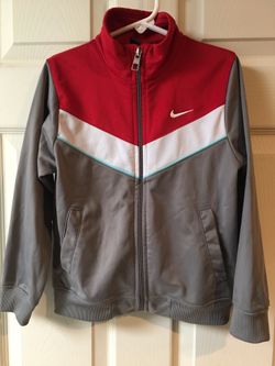 Boys or girls Nike jacket size 6