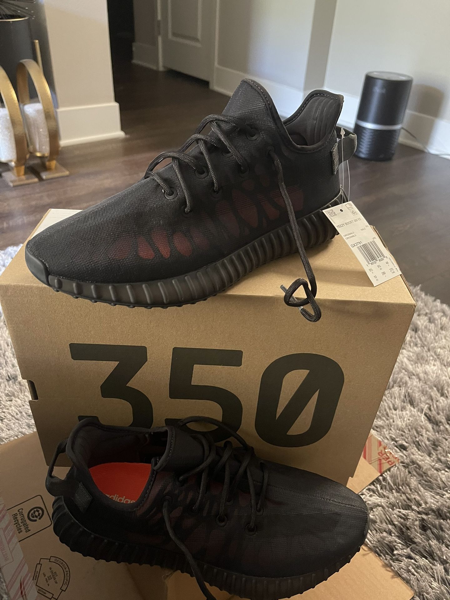 Adidas Yeezy 350 Boost V2 MONO Size 10 Men