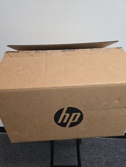 HP Desktop M01 - New