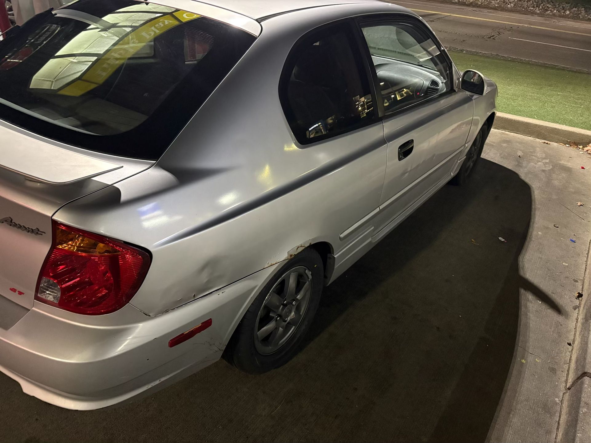 2004 Hyundai Accent
