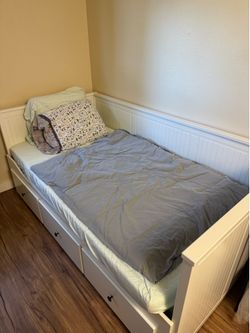 IKEA Trundle Bed (Twin to King) with 2 mattresses