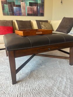 Nice Ottoman W/ Drawers!