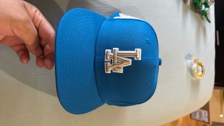 Blue hat