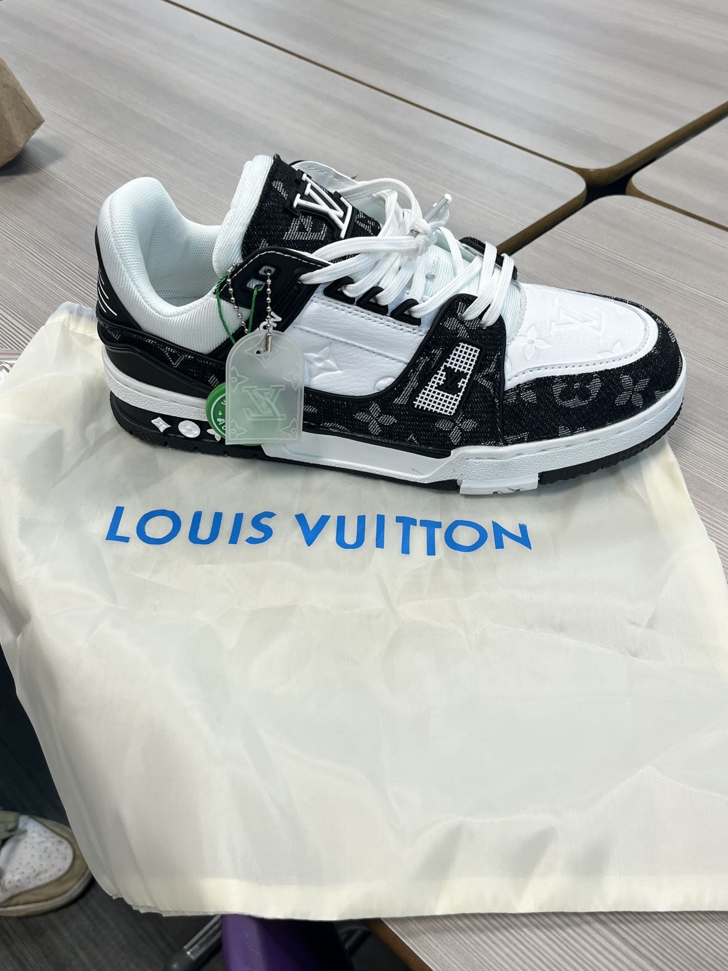 Louis Vuitton Size 12