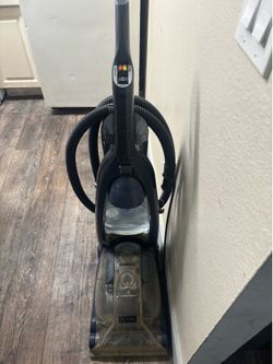 Carpet cleaner