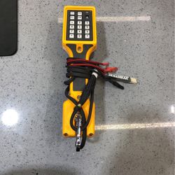 Fluke Networks TS22 Phone Tester