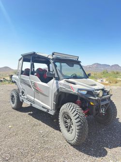 2017 Polaris General 4 1000 EPS – 4 Seater – Only 2,260 Miles