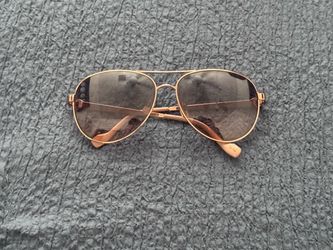 STUNNING VINTAGE STYLE SUNGLASSES