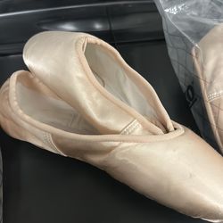 Brand new Grishko triumph pointe shoes