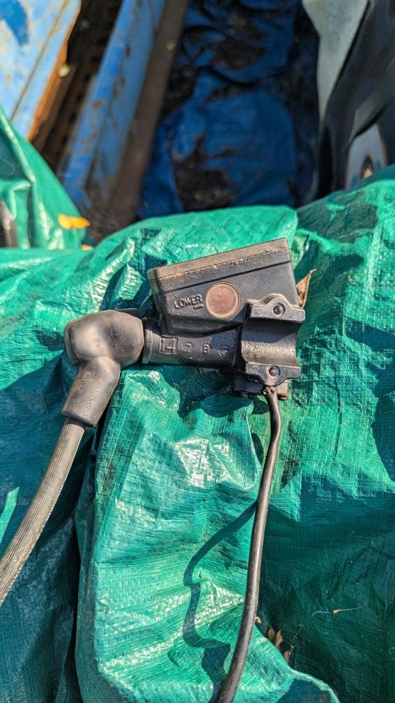 1982 Suzuki GS450 Front Brake Master Cylinder 