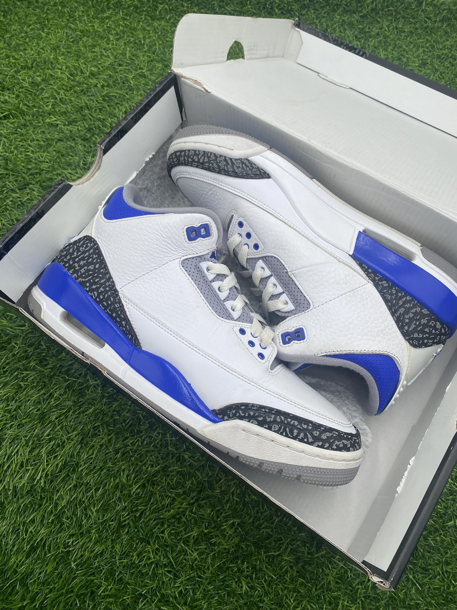 Jordan 3 “Racer Blue” Size 9.5M