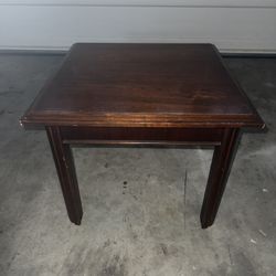 SIDE TABLE