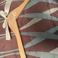 Bride Hanger 