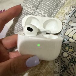 AirPods Gen 3