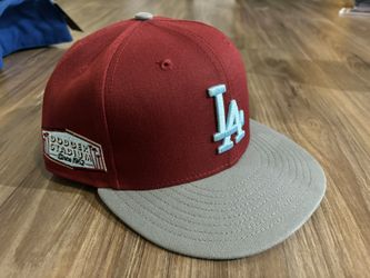 Los Angeles Dodgers New Era Fitted Hat Stadium Patch Size 7 1/2 