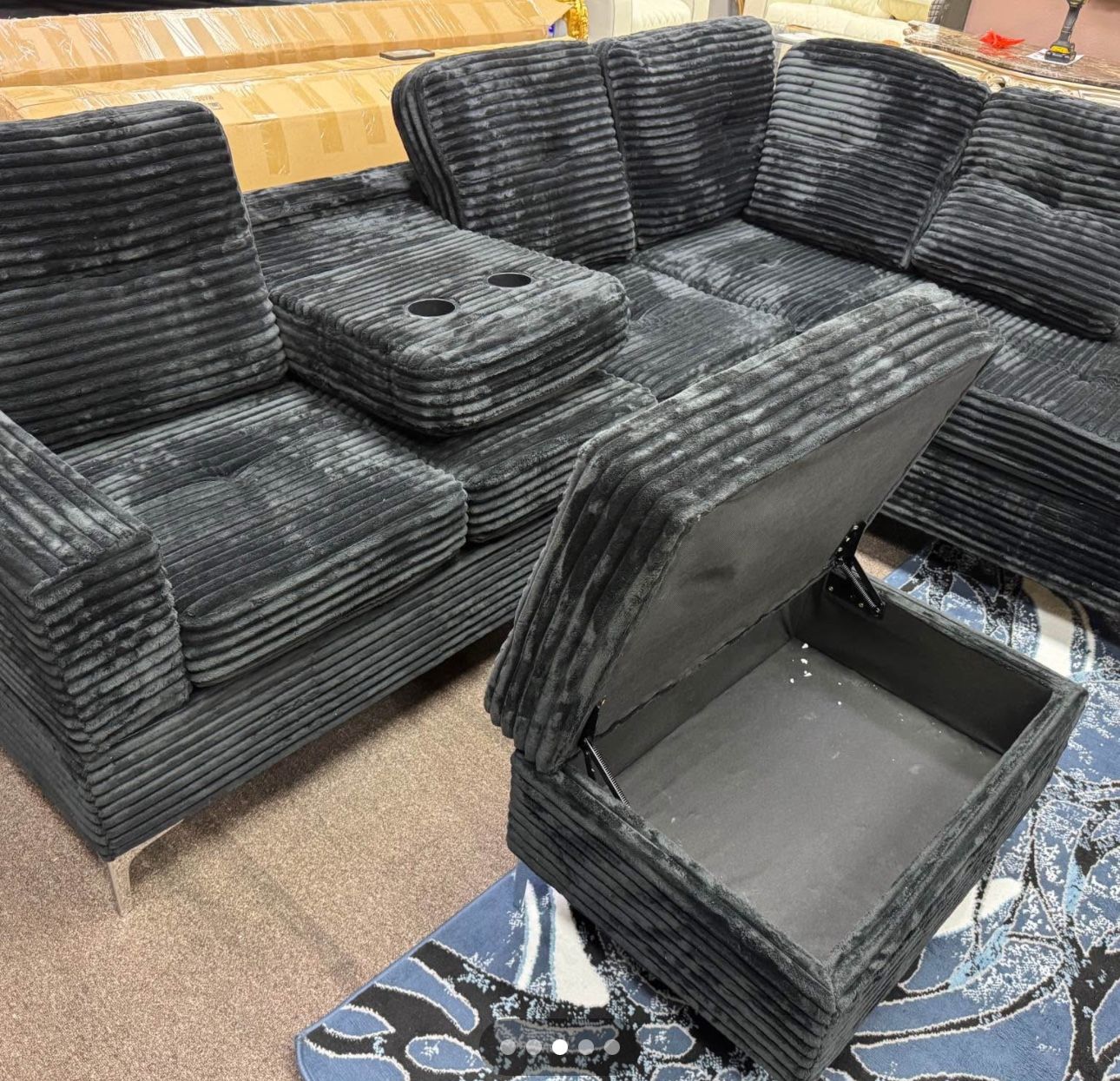 NEW SECTIONAL SOFA AND OTTOMAN