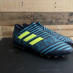 Nemeziz Adidas Soccer Cleats Sz9.5