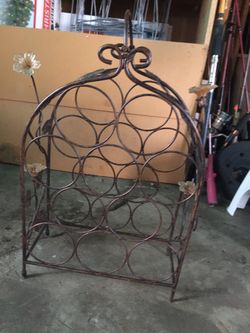 Metal flower leave 10 bottle wine rack with handle
