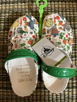 Brand New - Disney x Crocs (Flower & Garden Festival Epcot)