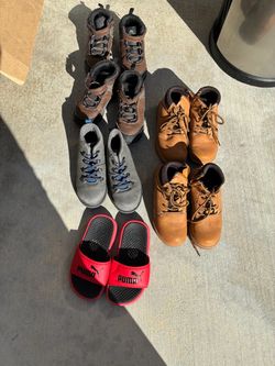 Boys shoes