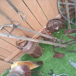 VINTAGE SINGLE WHEEL PLOW 