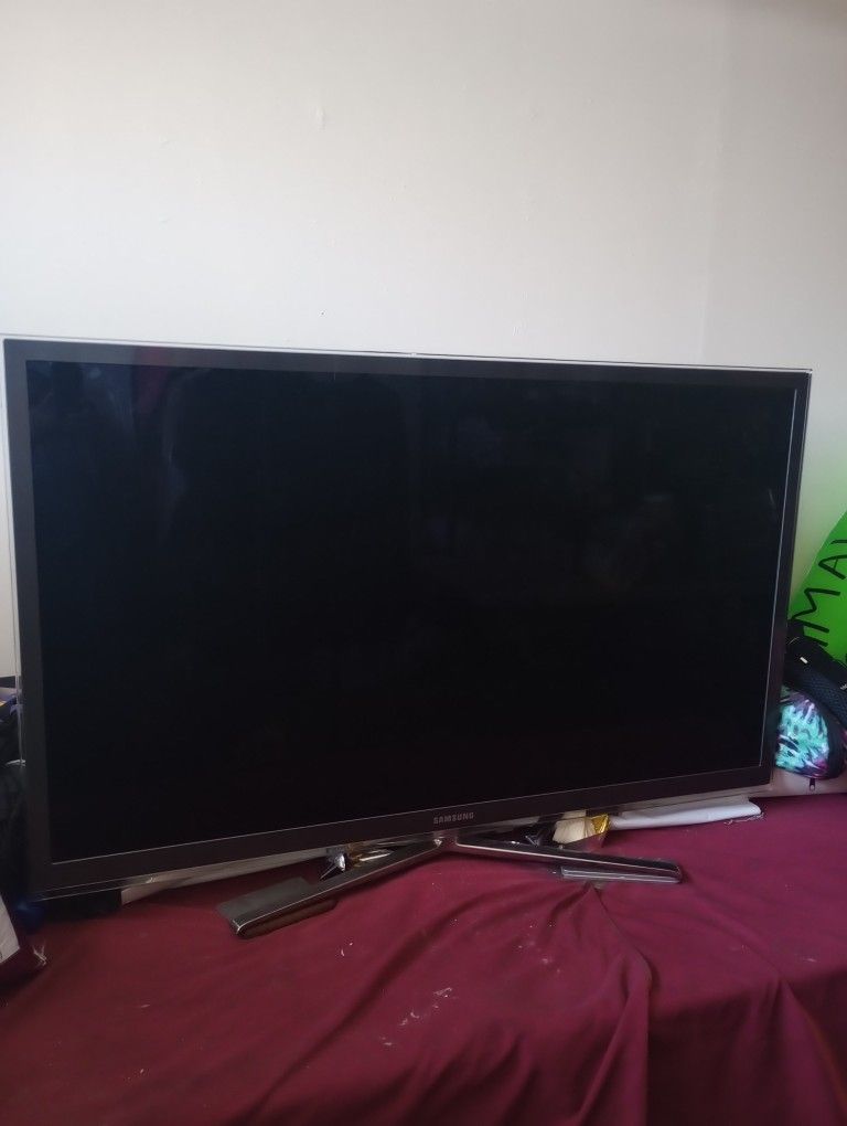 55" SAMSUNG TV