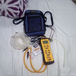 Fieldpiece Dual Port Manometer 
