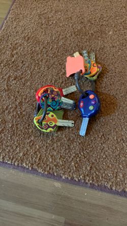 B. toys – LucKeys – Pretend Play Keys 