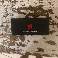 Peloton x Urbanears Sumpan In-Ear Headphones (Wired) – Black – New in Box