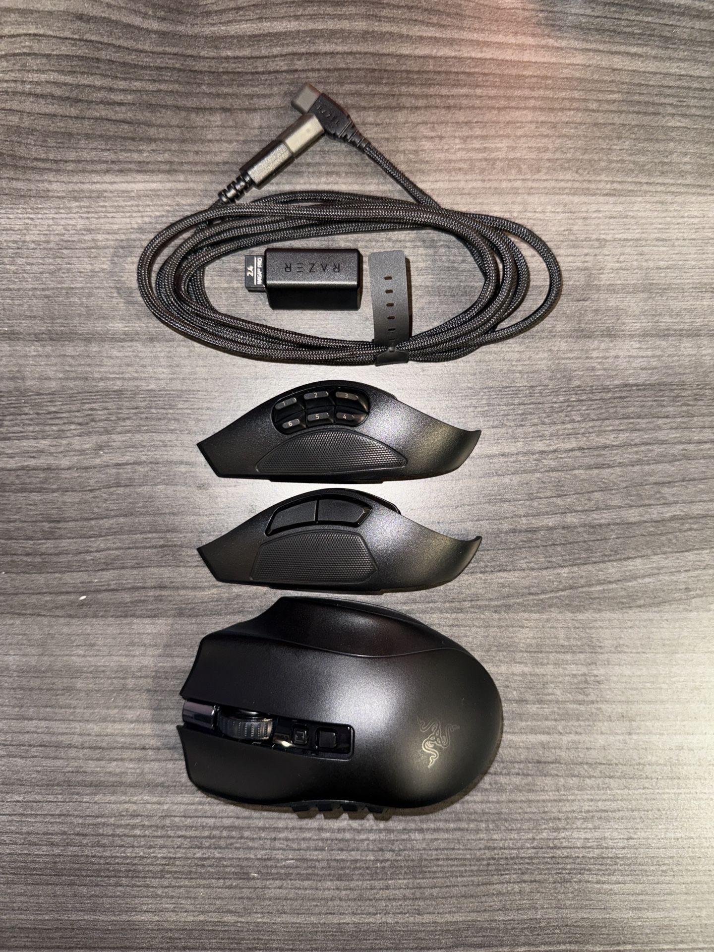 Razer Naga V2 Pro - Wireless - Optical Gaming Mouse