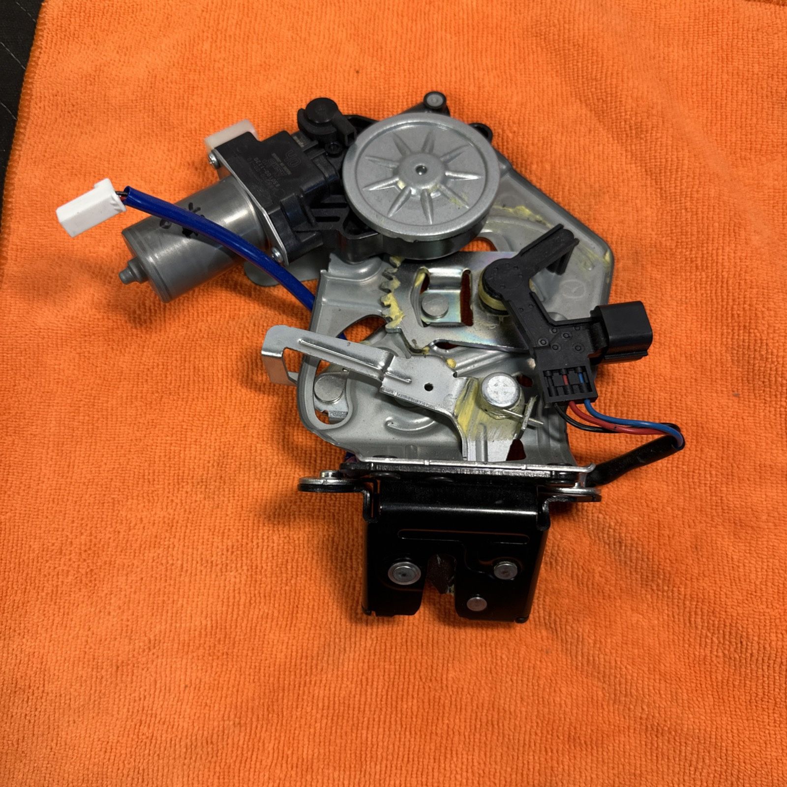 🌟2017-2023 Mazda CX-5 CX5 Rear hatch liftgate Latch lock actuator motor OEM