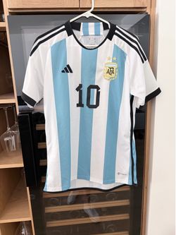 Lionel Messi #10 Jersey – Size Medium – Excellent Condition