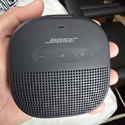 Bose Soundlink Bluetooth Speaker 