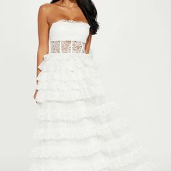 Lace Maxi Gown 