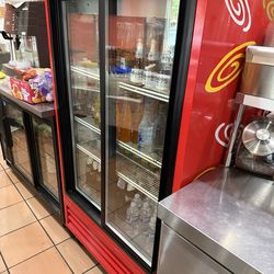 BEVERAGE-AIR   Refrigerator