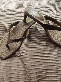 Guess heels