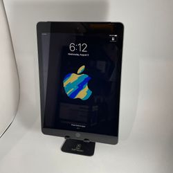 Apple IPAD 5 32GB 9.7” CELLULAR UNLOCKED -Fully Functional LOW PRICE!!!