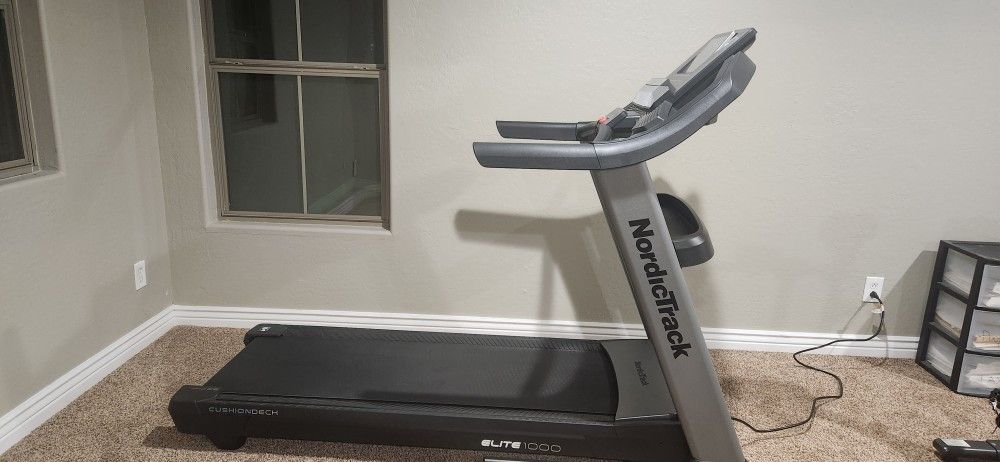 NordicTrack Elite 1000 Treadmill