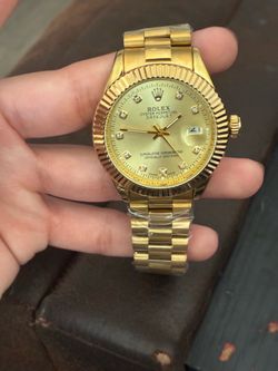 Elegant Gold-Finished Datejust Fashion Watch