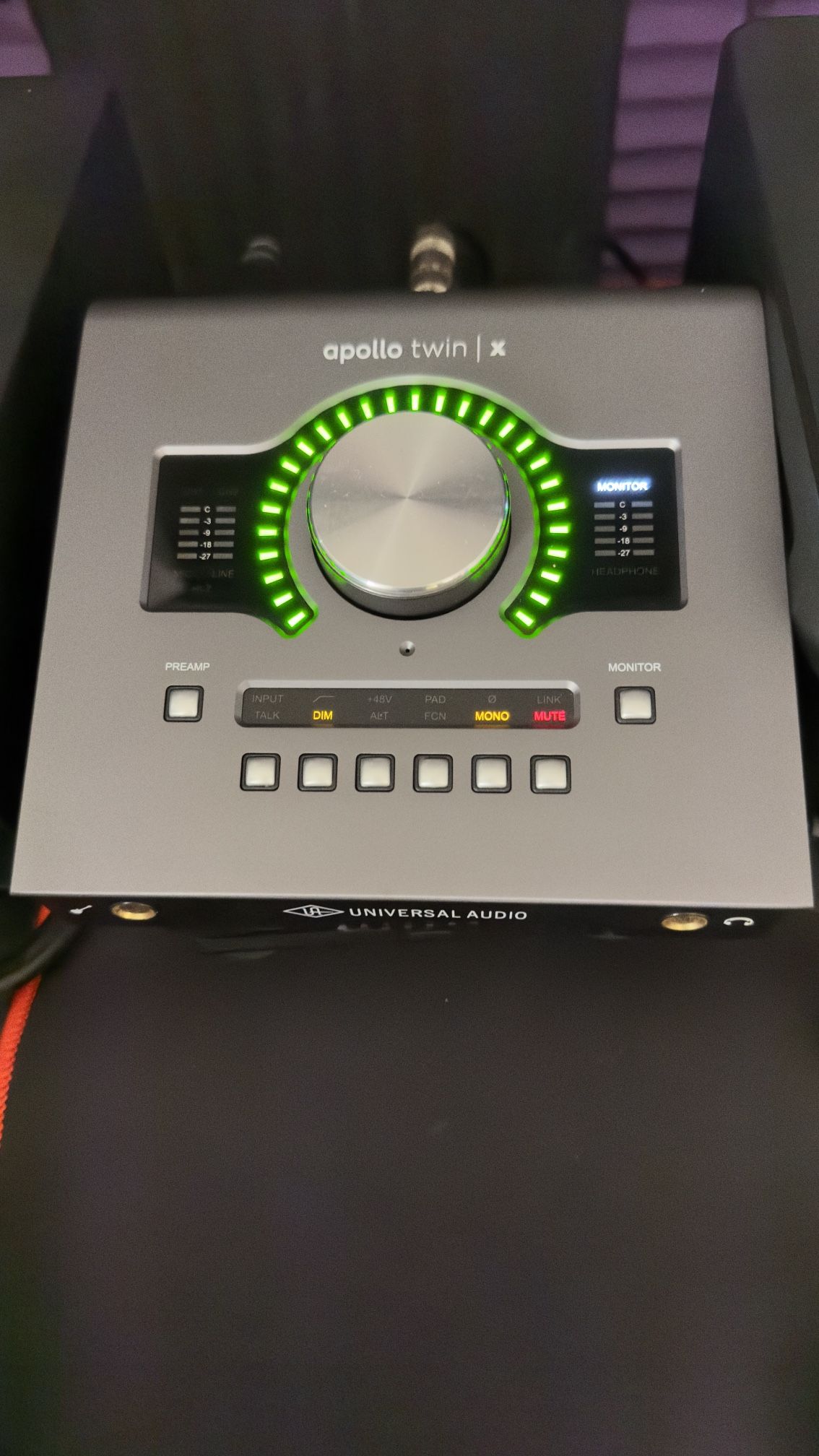 APOLLO TWIN X THUNDERBOLT AUDIO INTERFACE