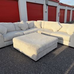 Free Delivery 5 Piece Ashely’s Lynden Corduroy sectional couch w Ottoman