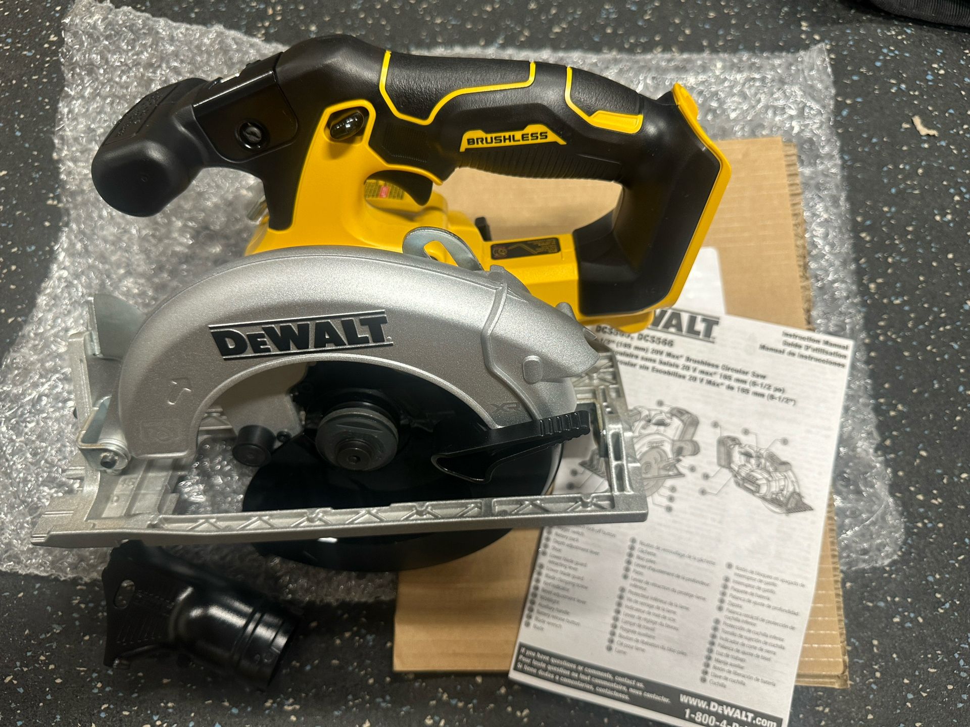 Dewalt 20v XR 6.5” Circular Saw (new)