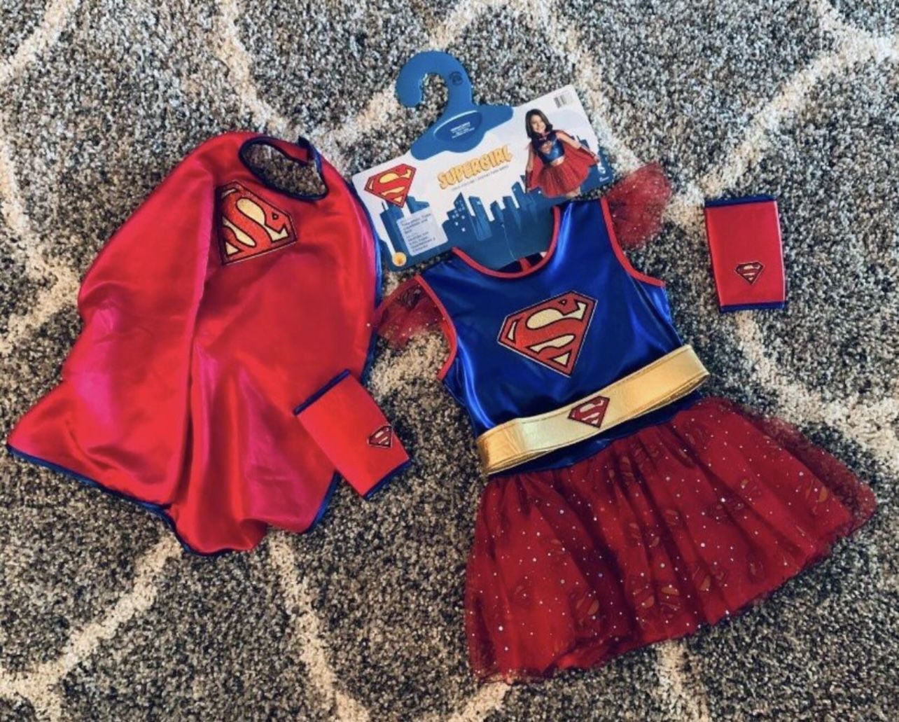 SUPERGIRL Costume Size 8-10 with accessories