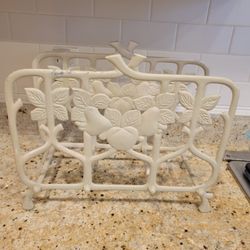 Magazine/Newspaper Stand 