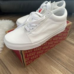 Vans Old Skool White Sneakers Size 9