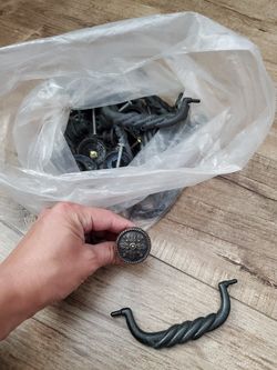 Bag of drawer knobs