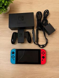Nintendo Swtich/normal used/open for negotiations